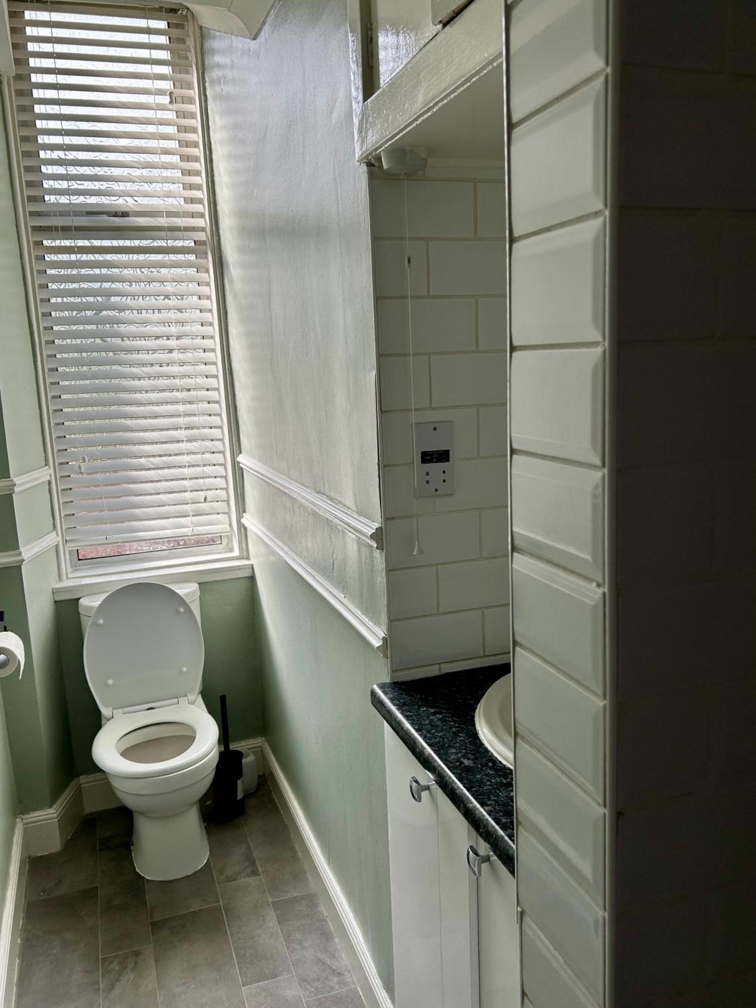 West Dunbartonshire Flat Apartment Dumbarton Bagian luar foto