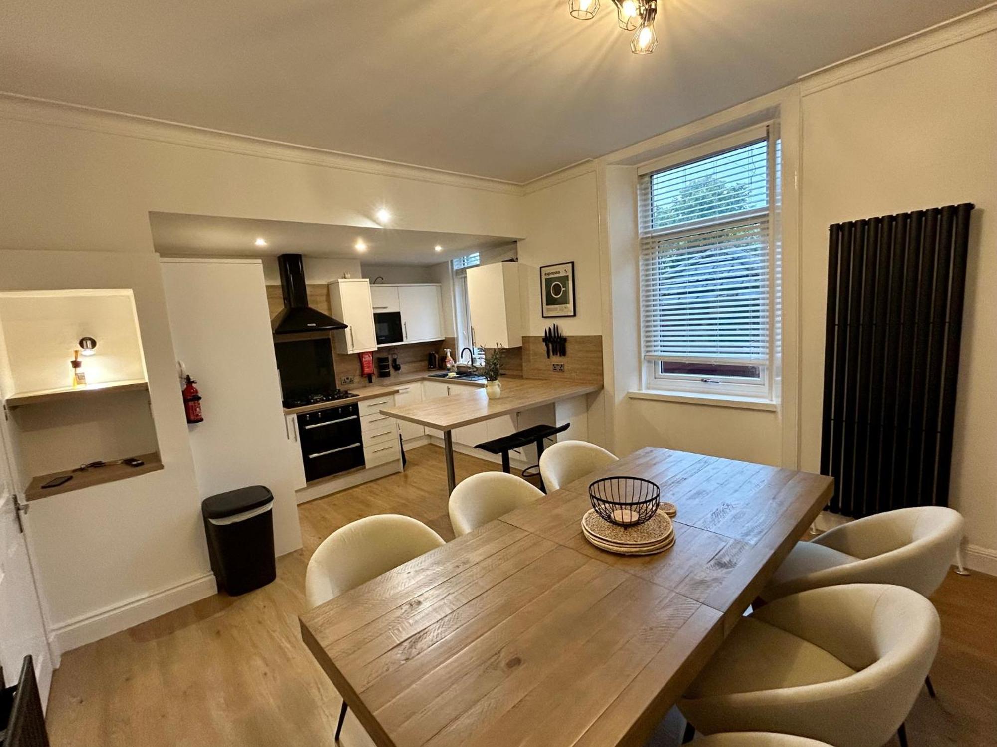 West Dunbartonshire Flat Apartment Dumbarton Bagian luar foto